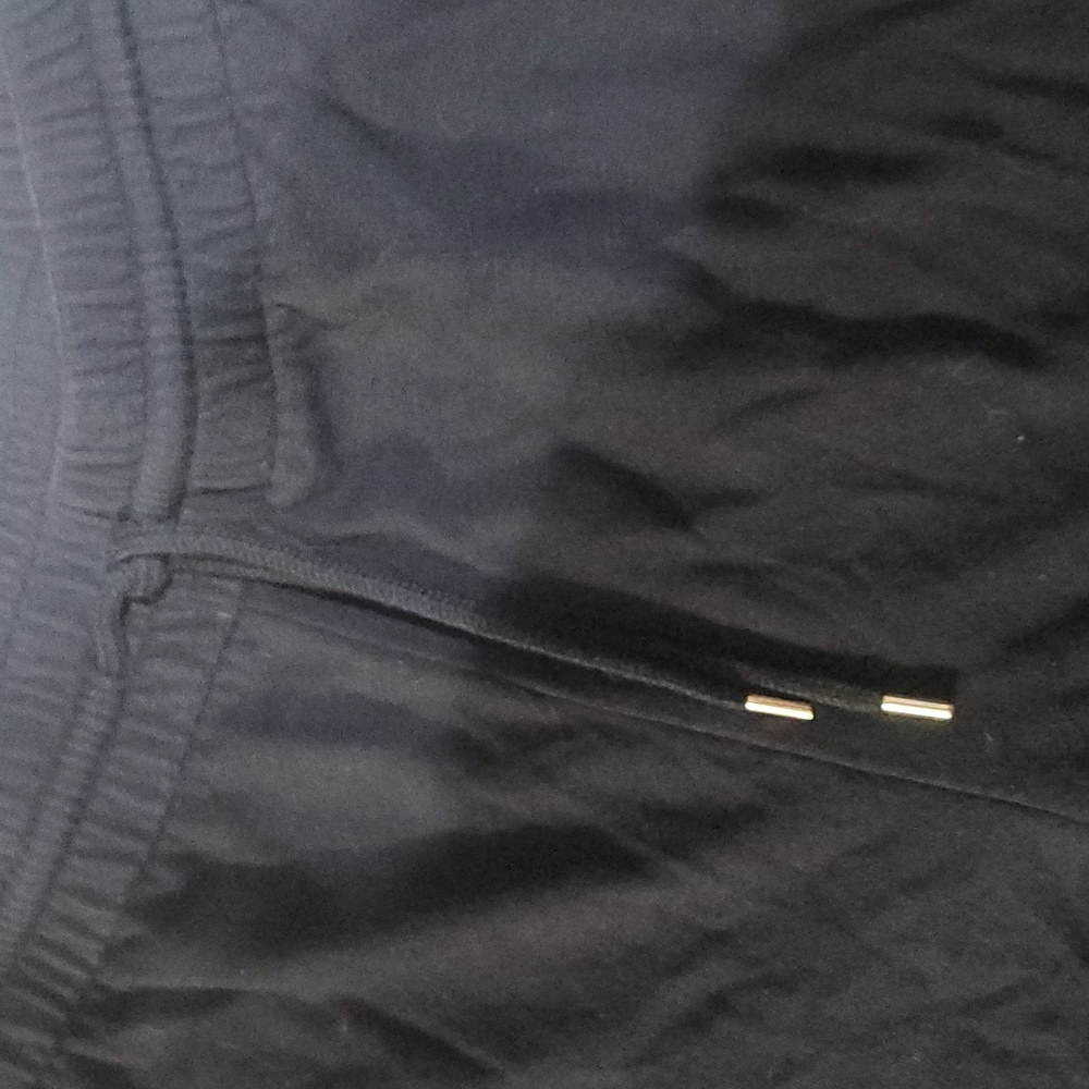 Pants - Picture 2 of 7